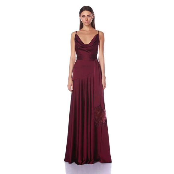 NWOT BRONX AND BANCO Leo Burgundy Gown - Picture 1 of 16